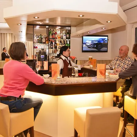 艾斯特拉酒店 杜塞尔多夫