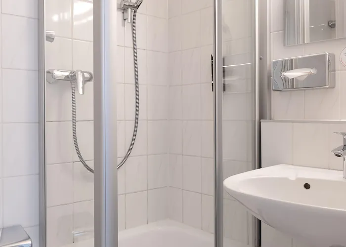 أسترا 3* دوسلدورف