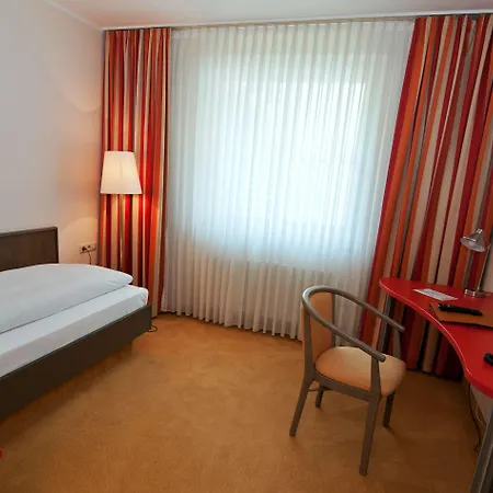 Astra 3* Düsseldorf