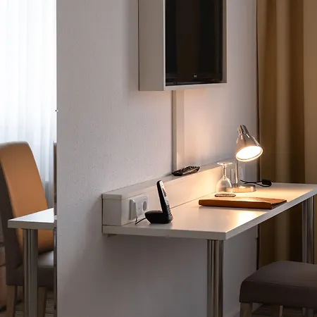 Astra Hotel 3*