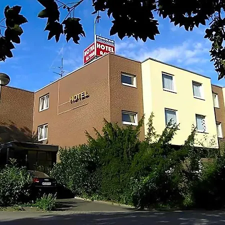 Astra Hotel