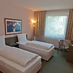 Astra Hotel 3*